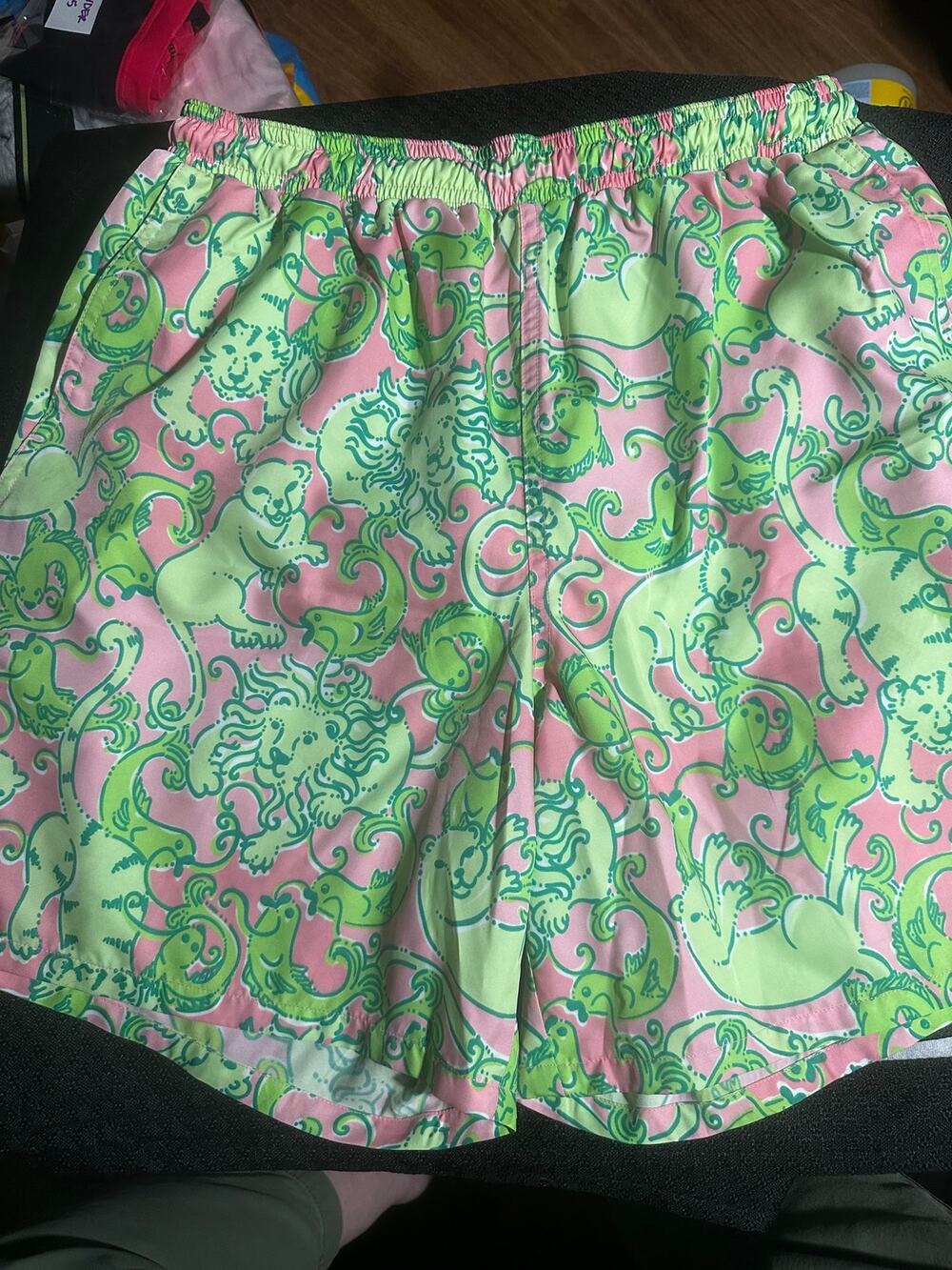 Lilly Pulitzer Men’s Swim Trunks Fried Catfish Air Small Pre Owned Pink green